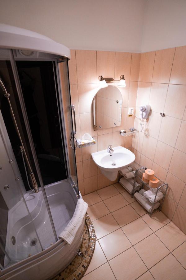 Pensiunea Gasthaus Alte Post Sighişoara Exteriör bild